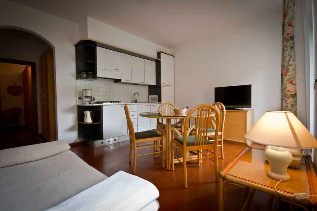 Villa Phoenix - Lake Apartments