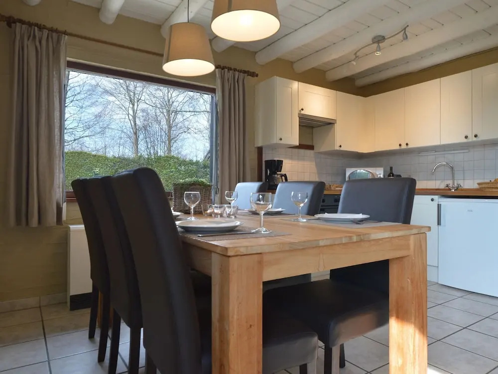 Spacious Holiday Home in Mont with Garden