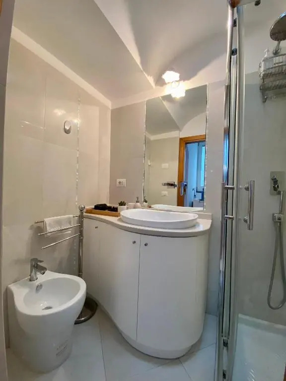 Suite Posterus 5
