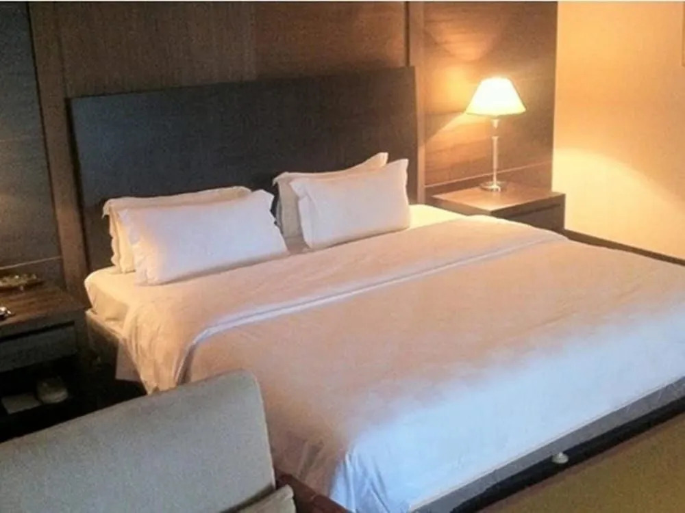 Zhuhai Sunshine Airport Hotel