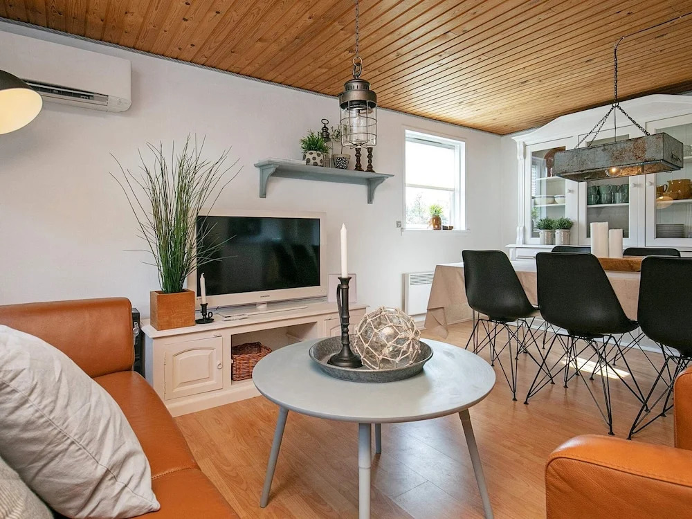 6 Person Holiday Home in Sæby
