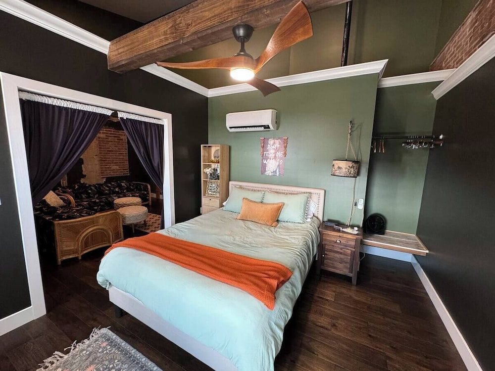 The Atrium - A Boutique Hotel