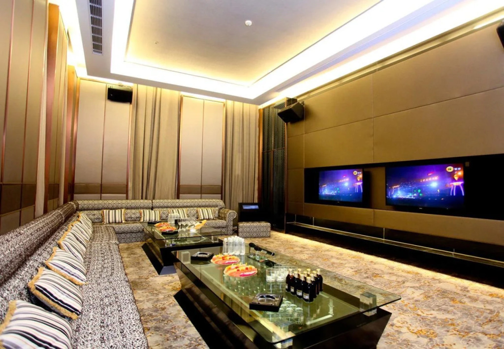 Howard Johnson Plaza Lingang Shanghai