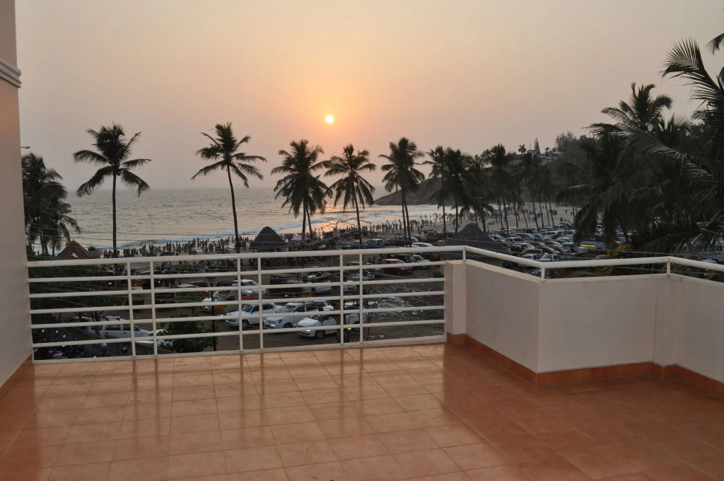 Marine Palace Beach Hotel