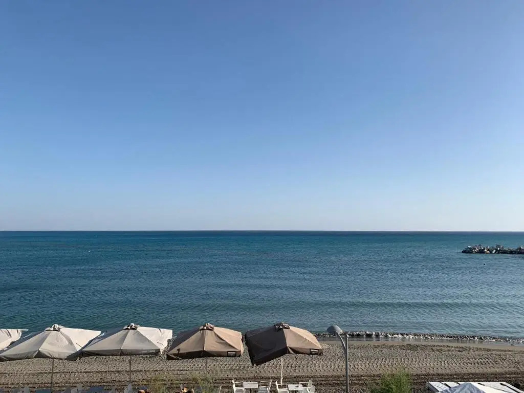 Central Urban Luxury Sea View Apt Since 2009