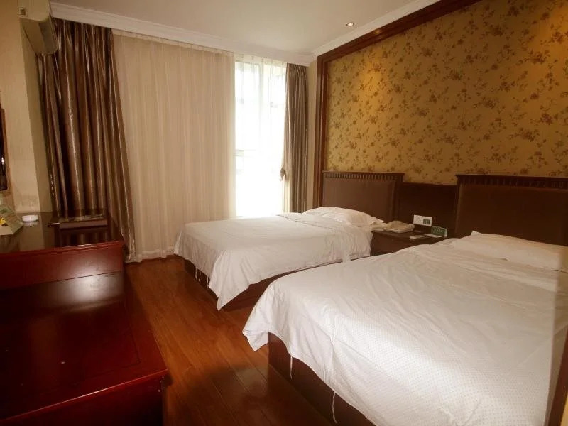 GreenTree Alliance Taizhou Shifu Avenue Hotel