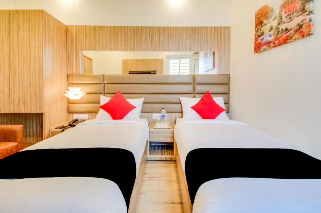 INN THE CENTRE