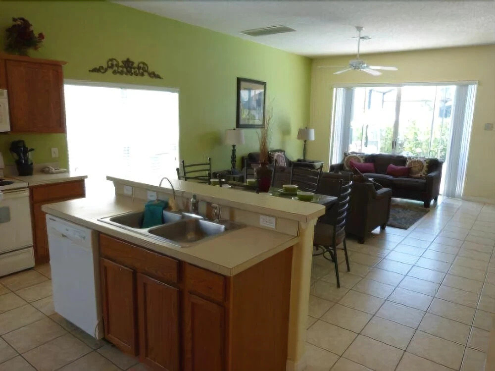 Glenbrook 16636 - Six Bedroom Villa with Private Pool