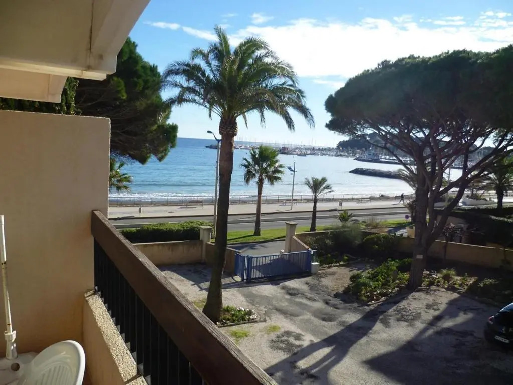Appartement Cavalaire-sur-Mer, 2 pièces, 4 personnes - FR-1-226B-153