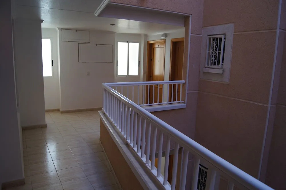 Sunny Holiday Apartment