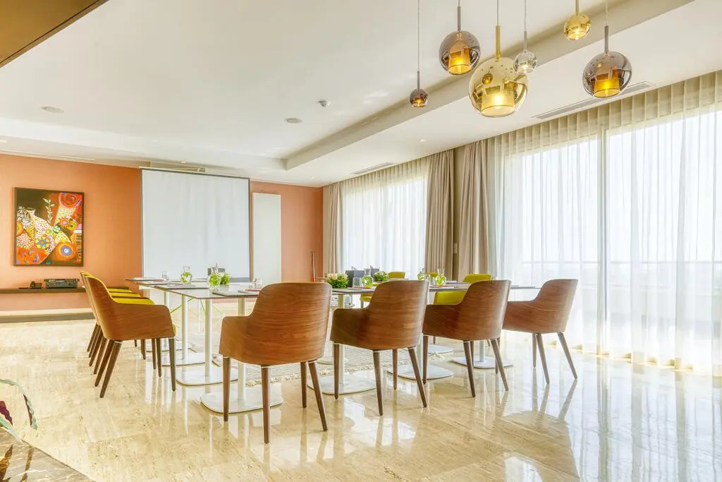 ADAM Hotel Suites
