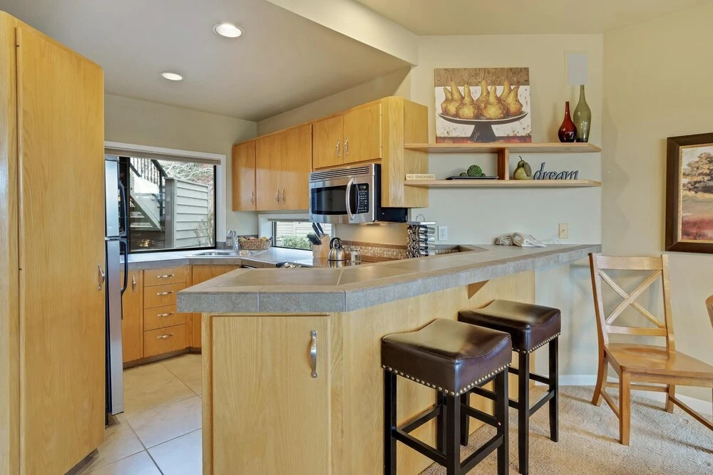 Mt Bachelor Village 324 B SR condo