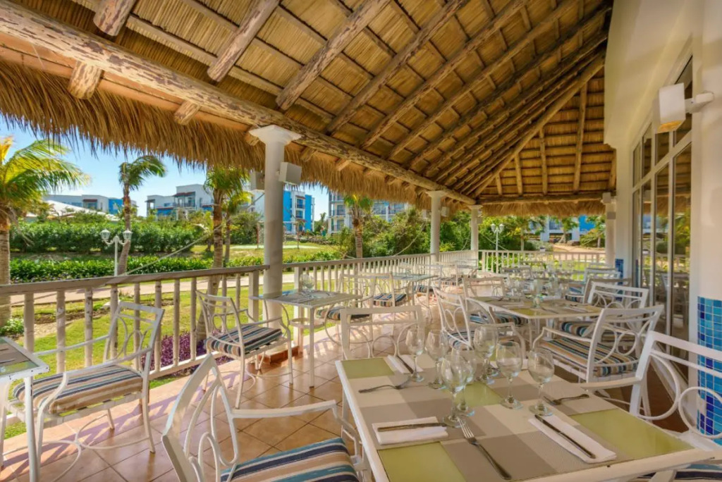 Sanctuary At Grand Memories Santa Maria - All Inc