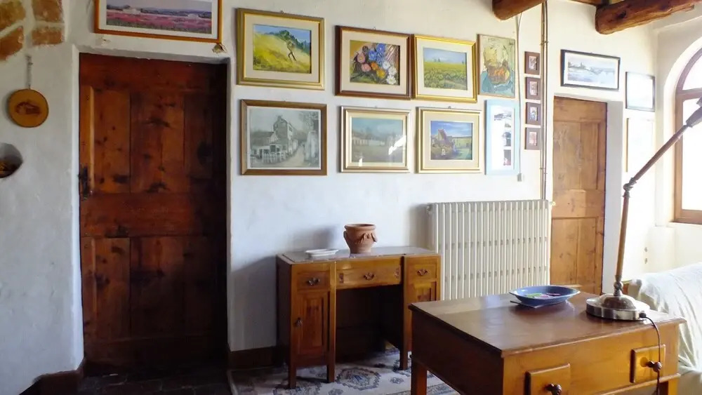Whole Cottage In The Old Winery