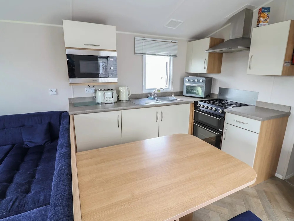 Ty Mawr Holiday Park - Holiday Accommodation 22393