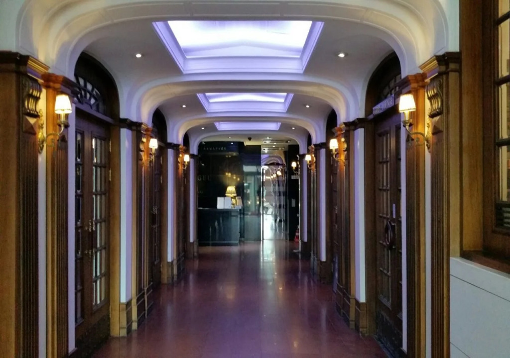 Angel Hotel