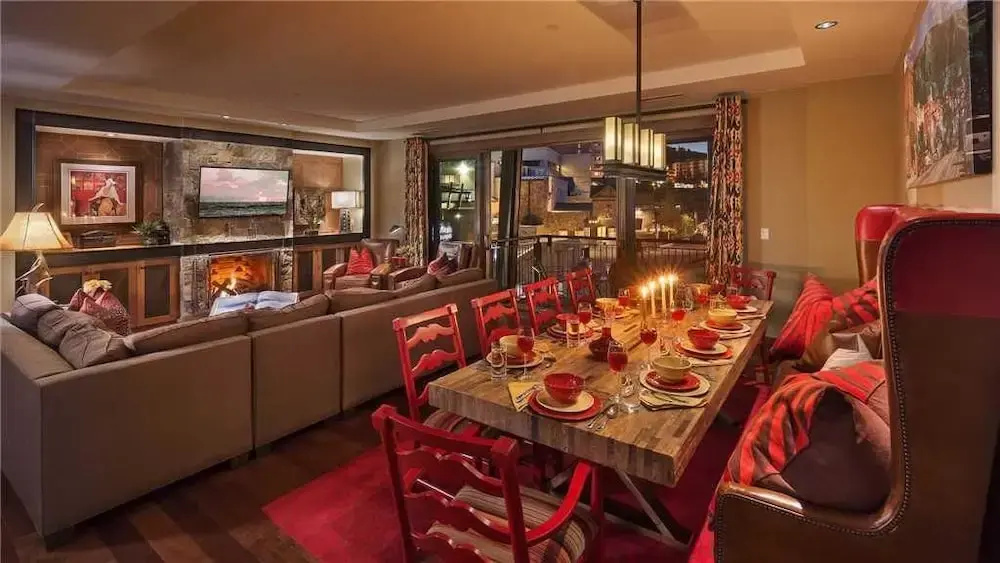 Heavenly Peak 310 4 BedroomCondo By Moving Mountains