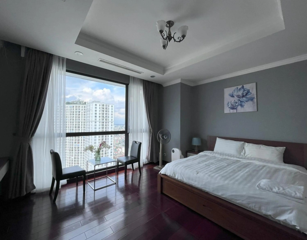 Vinhomes Royal City Luxury Apartment 3Br