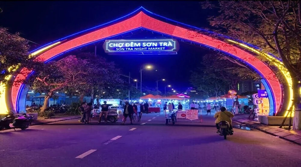 Queenie Hostel