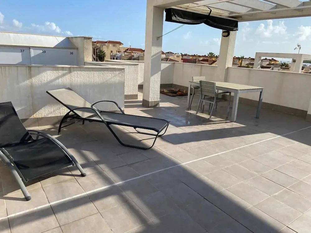 Comfortable Apartment Close to Beach