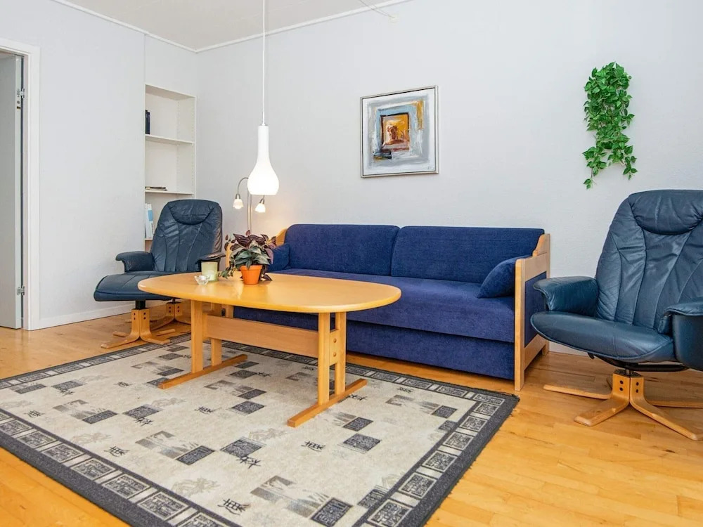 6 Person Holiday Home in Hojer