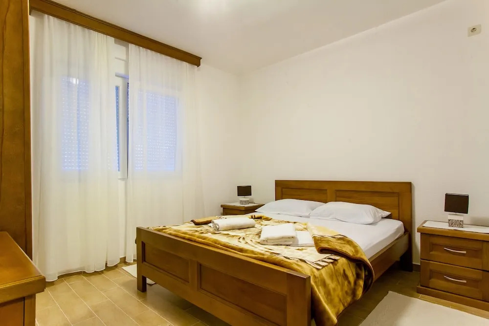 Apartments Ljubica