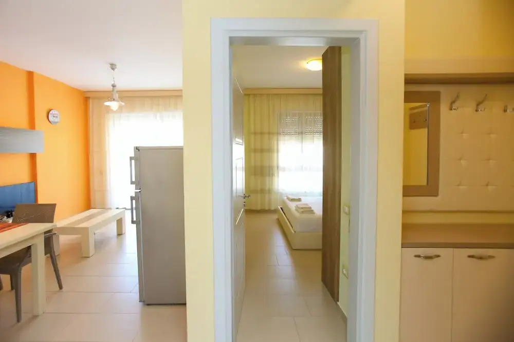 Holiday One Bedroom Sea View Apartment Vlore