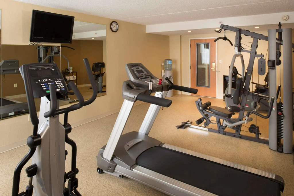 Best Western Plus Knoxville Cedar Bluff