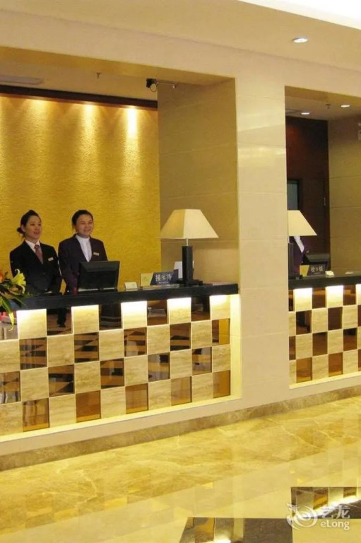 Huanying Living Hotel Shilong Branch