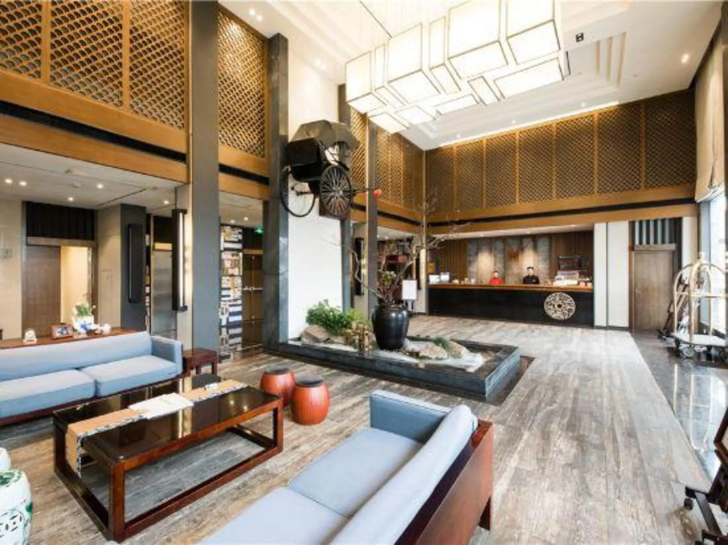 Four Seasons Qingteng Garden Hotel (Xikou Chiang's Hometown)