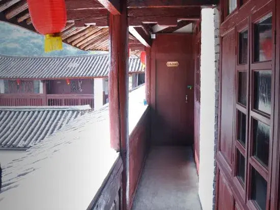 Dali Nuodeng Lvwo International Youth Hostel