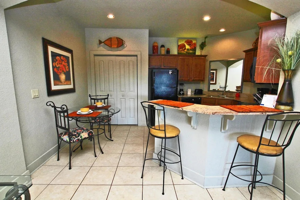 One Club 3405 By Youngs Suncoast