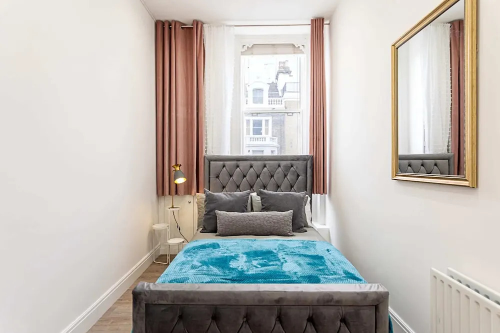 Charming Chelsea Flat