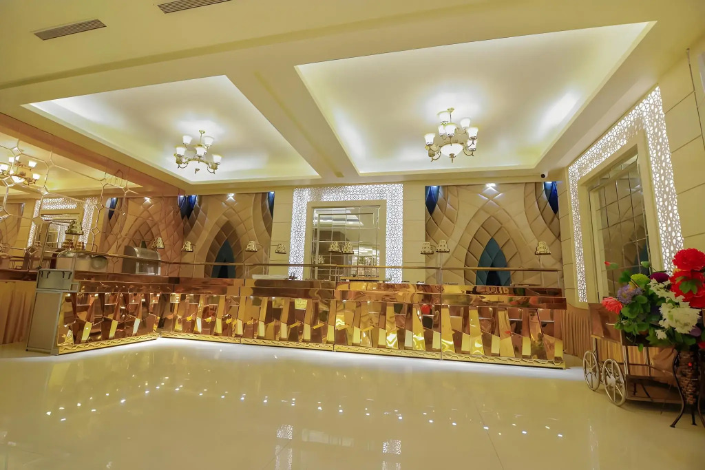 The Grand Parisian