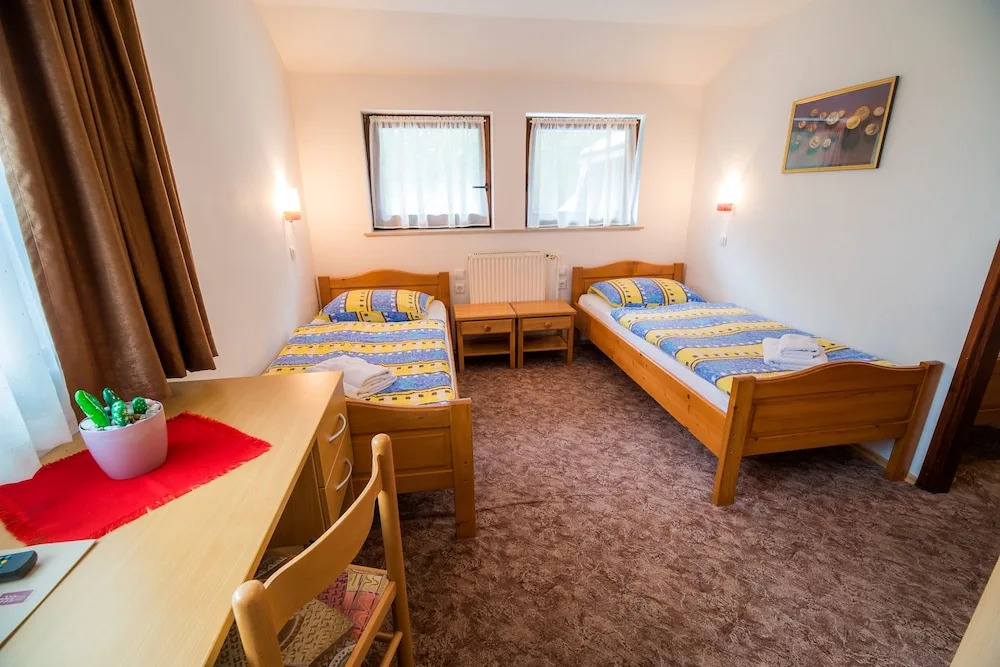 Bed & Breakfast Hisa Resje