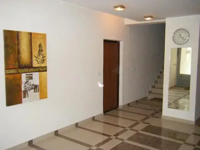 Royal Palace Apartments