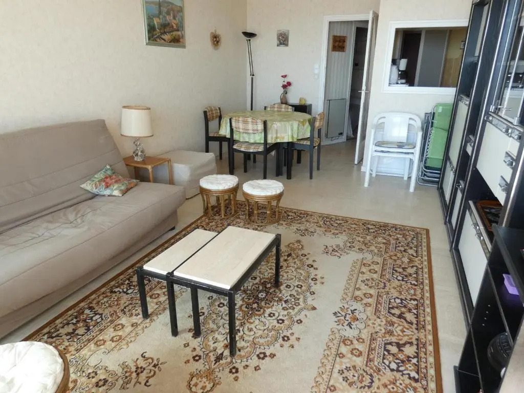 Appartement Saint-Jean-de-Monts, 1 pièce, 4 personnes - FR-1-323-176