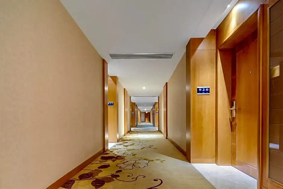 Dongguan South Grand China Hotel