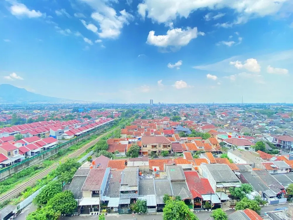 Modern Studio Room Apartment At Emerald Towers Bandung