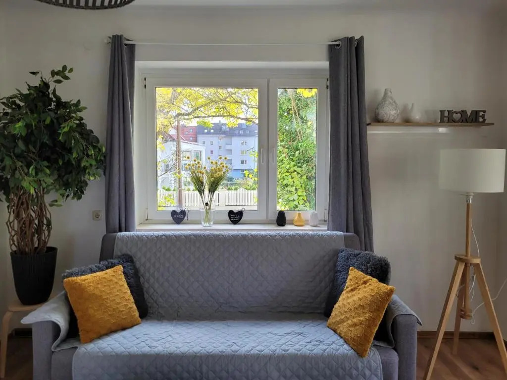 FAMILY APARTMENT LINZ Wohnen mit Garten am Fusse des Pöstlingbergs TOP LAGE Villenviertel