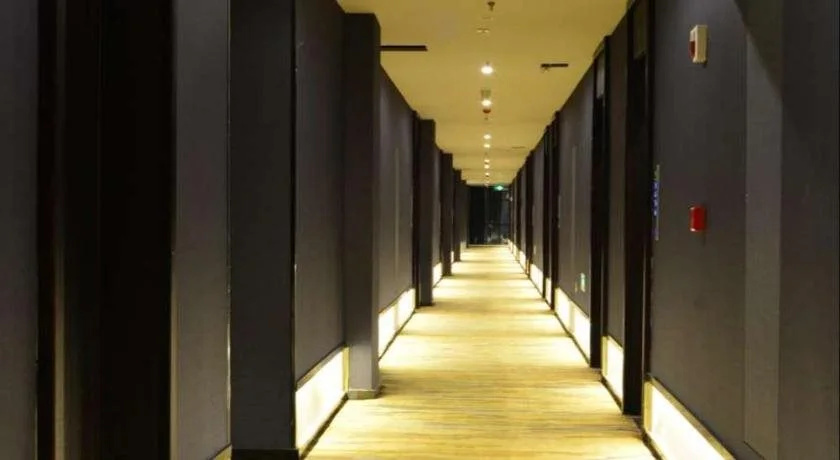 Ruibang Molly hotel
