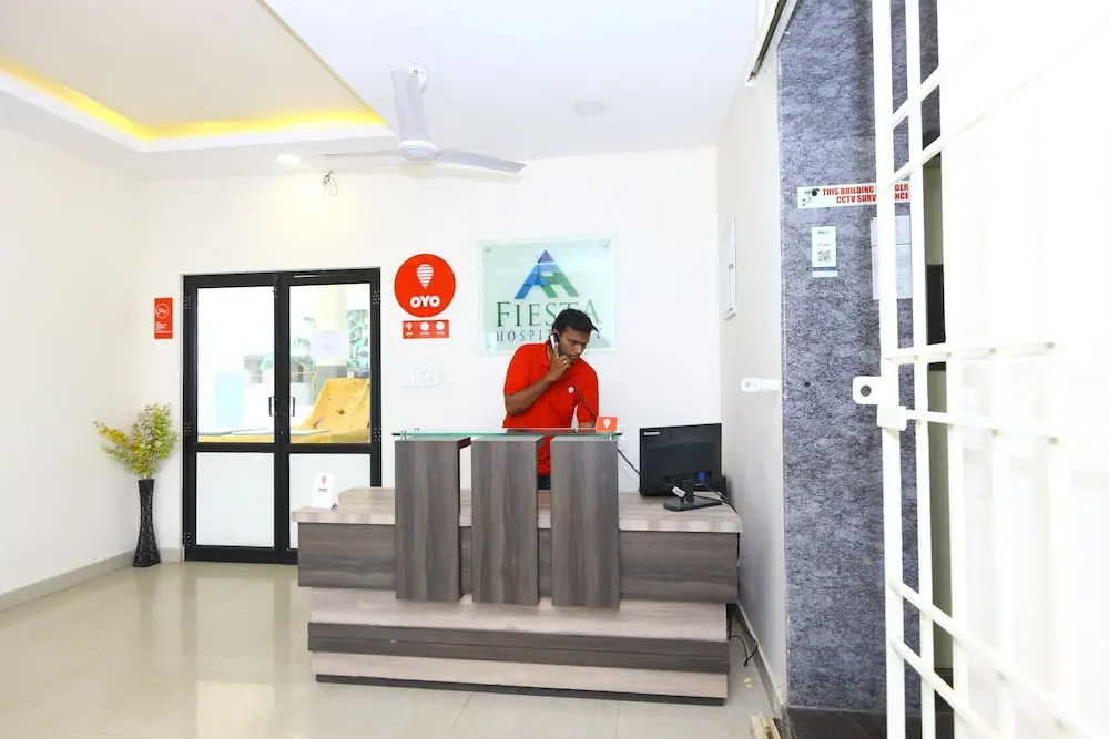 OYO 2612 Hotel Fiesta House