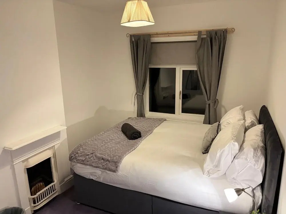 Cozee 2-bed nr New Cross Hospital