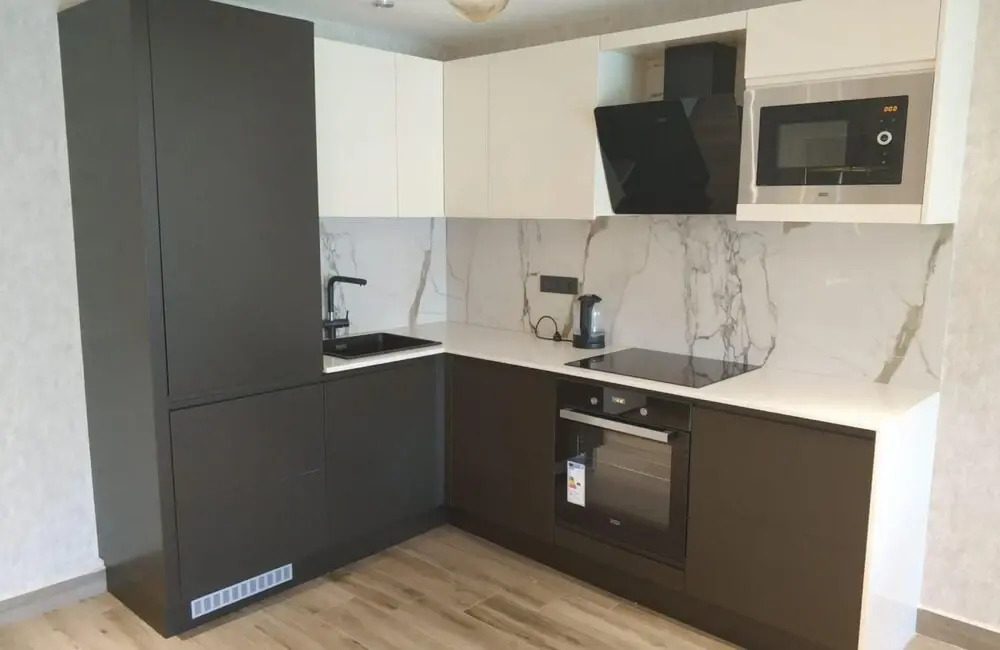 Charming Home With Shared Pools Near Beach and City Center in Alanya