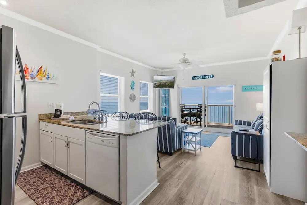 Tradewinds 1301 Beachfront Top-floor