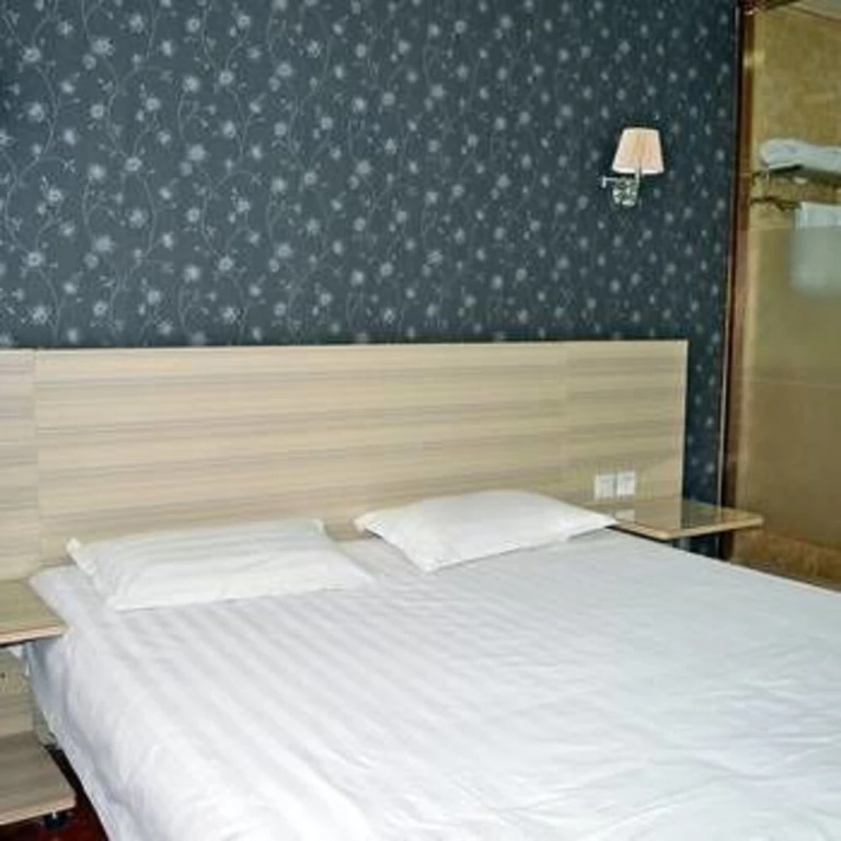 Shell Shijiazhuang Railway Station Xinshizhong Road Hotel