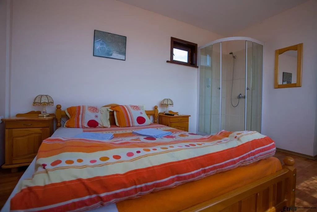 Semeen Hotel Valdes