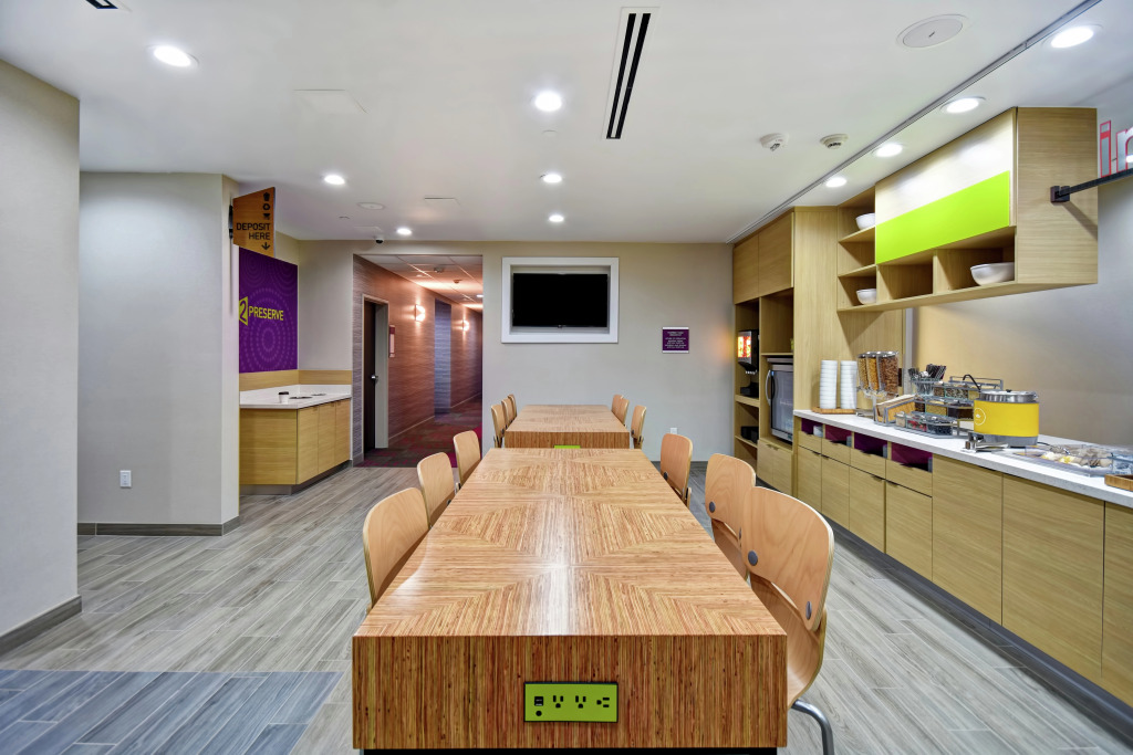Embassy Suites by Hilton South Bend