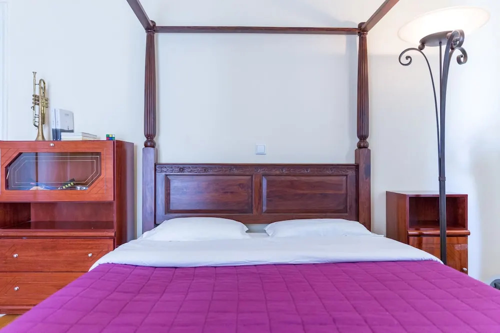 Athenian Luxury House