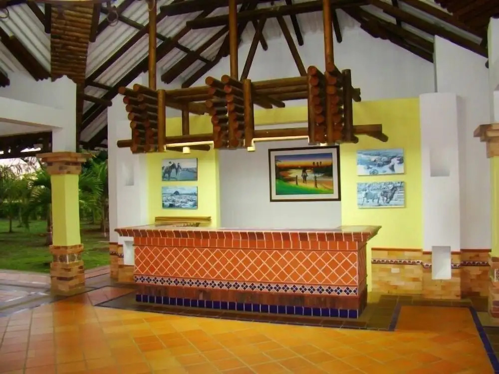 Hotel Campestre Los Chiguiros